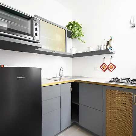 Apartment Iflat Residenza Liberta Ai Giardini Del Centro *
