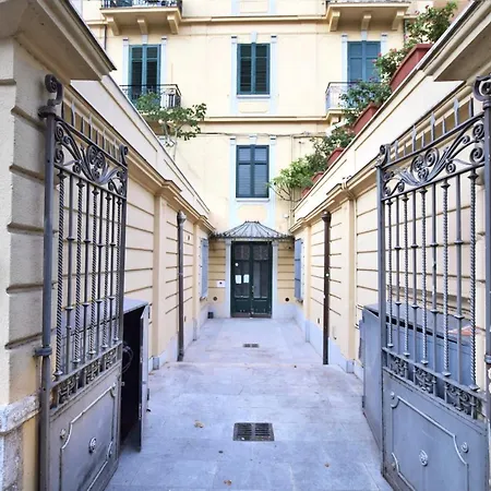 Iflat Residenza Liberta Ai Giardini Del Centro * Palermo