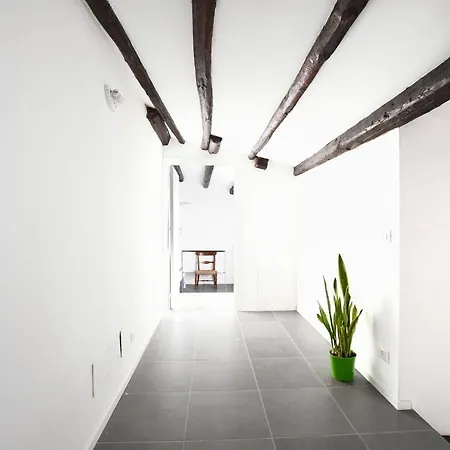 Iflat Residenza Liberta Ai Giardini Del Centro Palermo